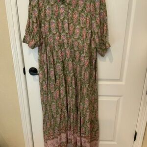 Natural Life XL Buttersoft Fabfric Best of BoHo look Sage Green with Florals